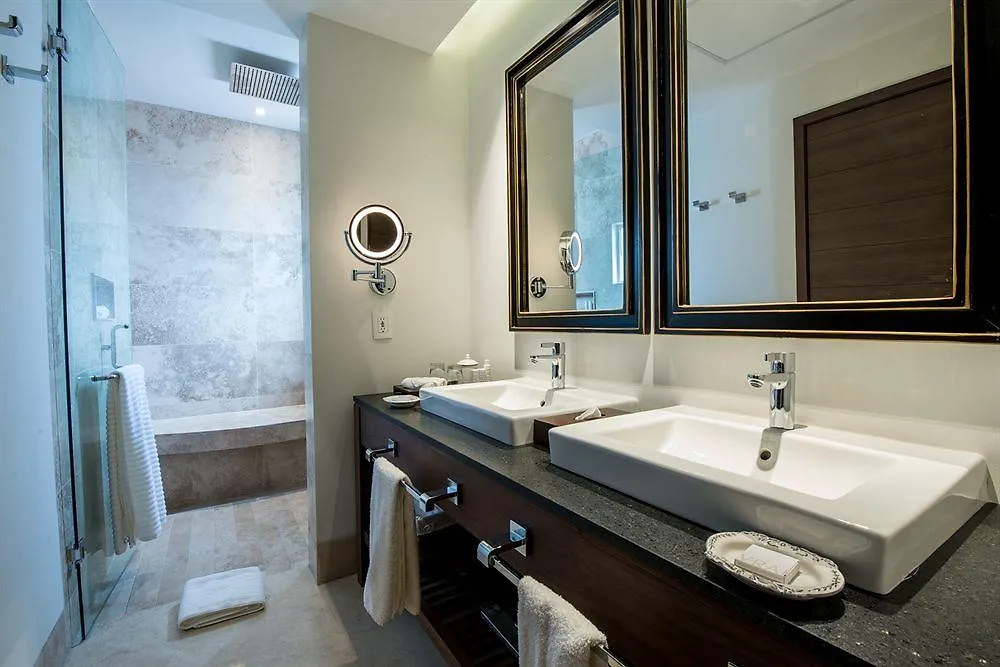 ****  Square Small Luxury Hotel - Providencia Guadalajara Mexico